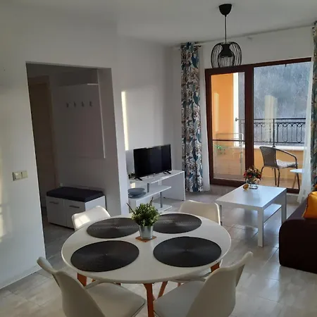 Lily - Relax In The Forest - * Sozopol