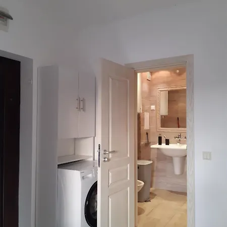 Lily - Relax In The Forest - Sozopol