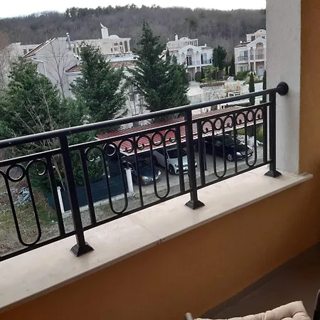 Lily - Relax In The Forest -