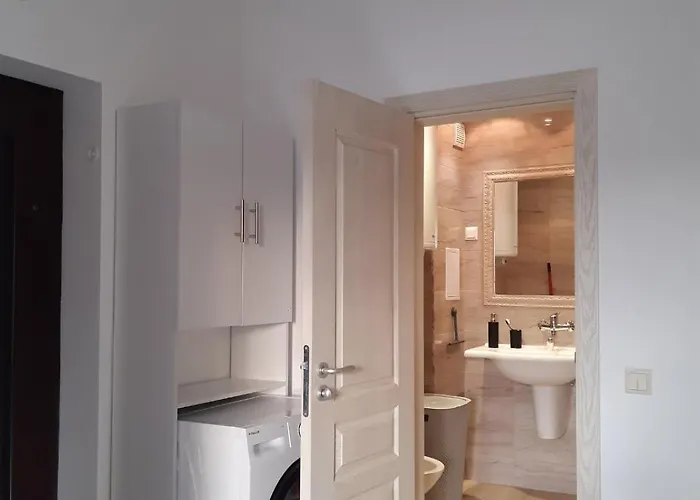 Lily - Relax In The Forest - Sozopol